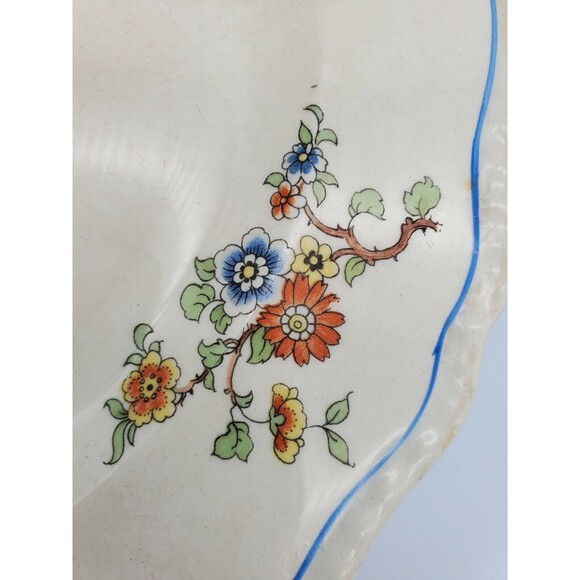 Vintage Steubenville Ivory Scalloped & Beaded 9" Plate Floral Pattern BEAUTIFUL - Picture 8 of 12